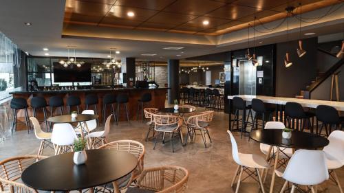 Pub/Lounge, Best Western Santorin in Ciudad Victoria