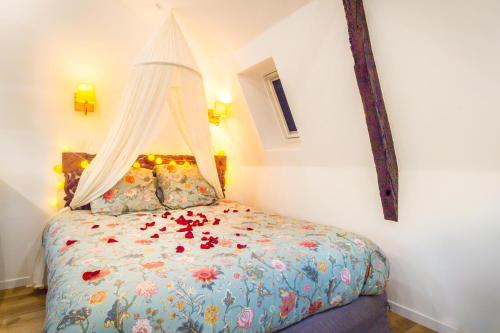 Jacuzzi® - La petite Romantique - FloBNB, Laon (zdjęcie 7)