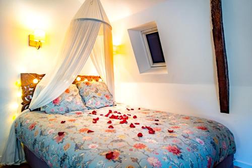 Jacuzzi® - La petite Romantique - FloBNB, Laon (zdjęcie 9)