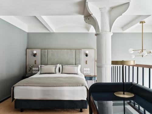 Hotel Altus Palace - Destigo Hotels in โวรคลาฟ ซิตี้ เซ็นเตอร์