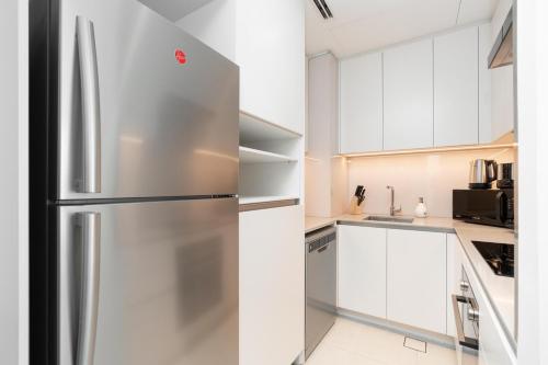 Ultimate Stay / 2 Beds / Address JBR / Direct Beach Access / Marina View / High Floor Ultimate Stay / 2 Beds / Address JBR / Direct Beach Access / Marina View / High Floor