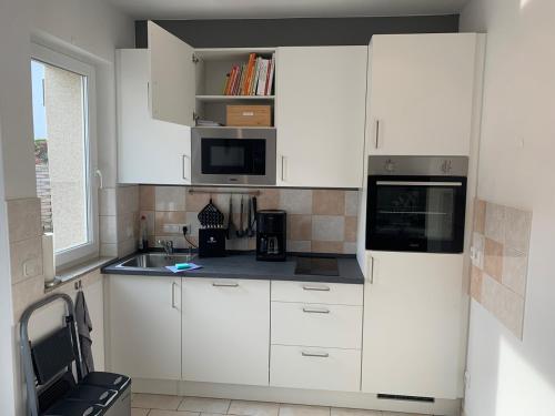 บริการและสิ่งอำนวยความสะดวก, Lovely Hohen Neuendorf in เชอเนเฟลด์