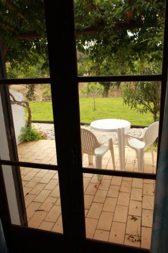 Balcony/terrace, Quinta do Rio Country Inn in Santo Estevao