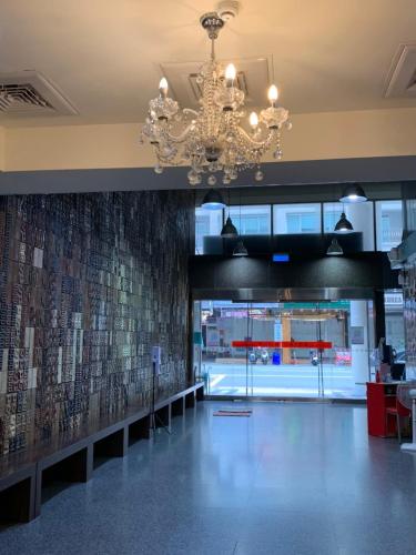 龍翔商務大飯店 (Long Siang Hotel) in 左營區