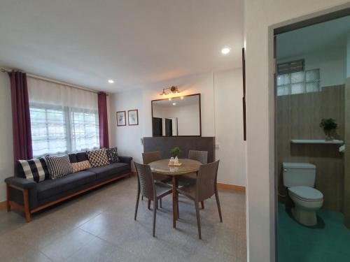 ホリデービレッジ & ナチュラル ガーデン リゾート