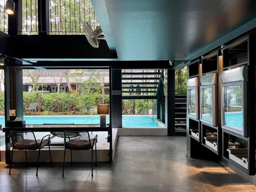 Facilities, POR Santitham in Chang Phuak