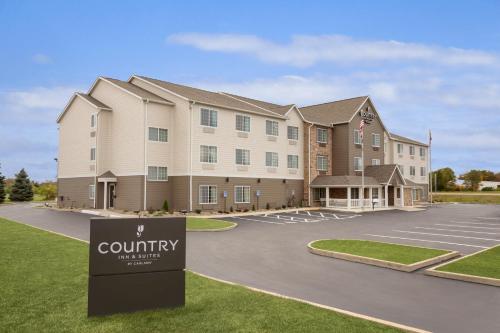 Country Inn & Suites by Radisson, Marion, OH