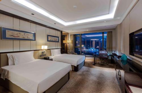 Crowne Plaza Hotel Lanzhou, an IHG Hotel