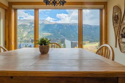 SH402 Summit Condo - image 8