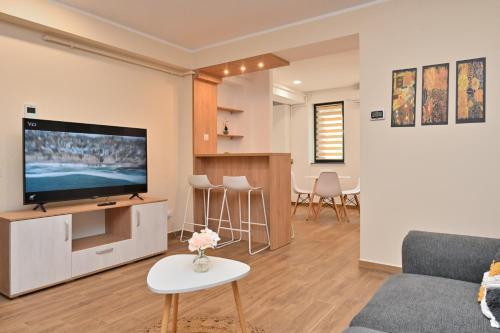 2 bedrooms, 3 beds