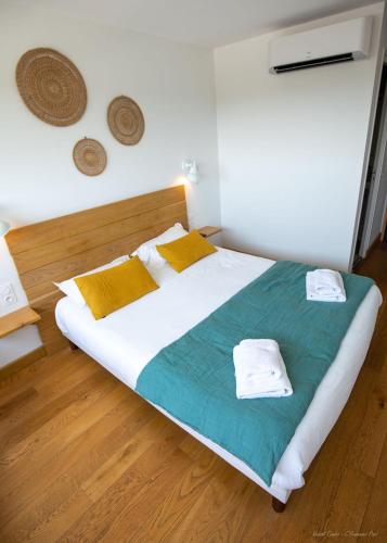 Logis Hotel Bellaroc - image 10