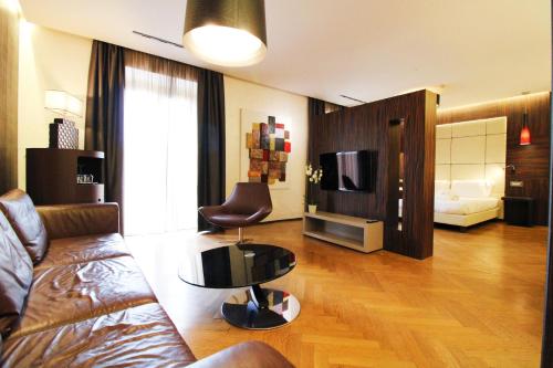 Berg Luxury Hotel Rome