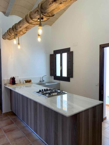 Konyha, CASA RURAL VICENTA 1750 in Sarrion