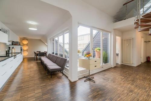 Ruhige Dachwohnung mit Terrasse Berlin MITTE - Spacious modern rooftop loft in Berlin MITTE, Berlin (photo 9)