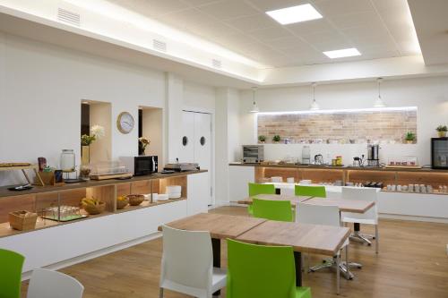 Hotel Villalegre in อวิเลส