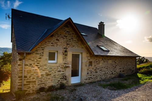 Appartement charmant a Saint Come d'Olt 80 m² avec balconc - Apartment - Saint-Côme-dʼOlt