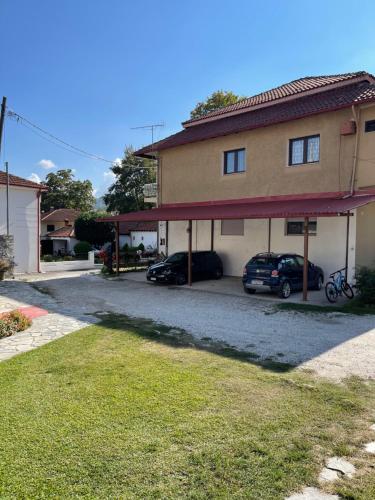 Agapi - image 9