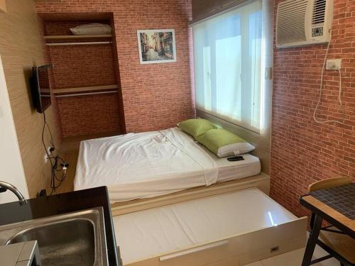 Grass residences condotel apartelle staycation qc, Manila (photo 9)