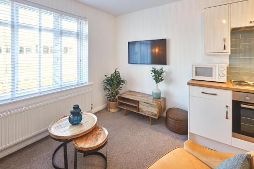 Picture of Host & Stay - West Crescent Apartments