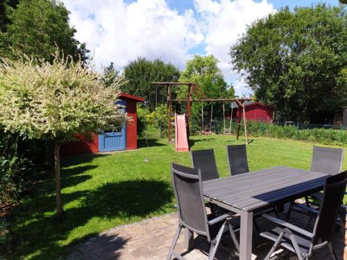 Ferienhaus Familienidyll Usedom mit Garten & WLAN