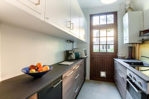 Le Monarque - Appartement avec jardin photo 4