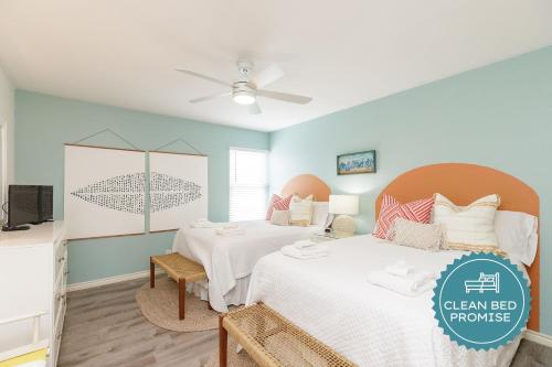 Surfside 202 by Padre Escapes - image 7