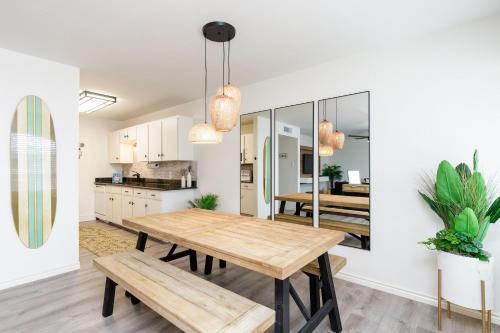Surfside 202 by Padre Escapes - image 14