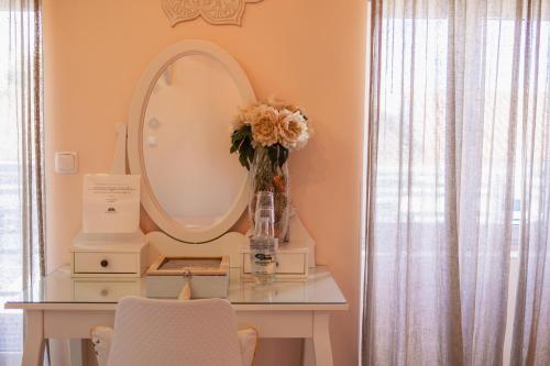 My Bed in pico - image 13