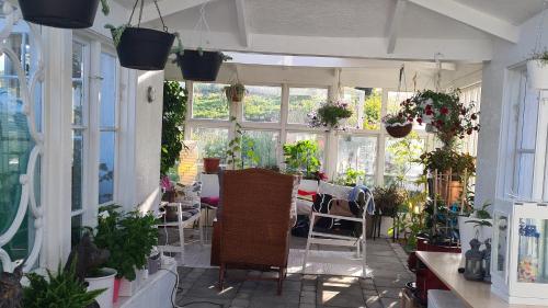 Villa Luna Breakfast Hotel in Killeberg