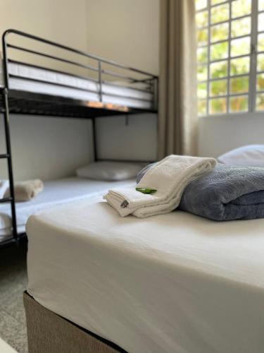 Standard Triple Room image 4