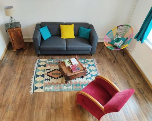 Le nid d'Eugénie (Le nid d'Eugenie) in ฌาร์นัก