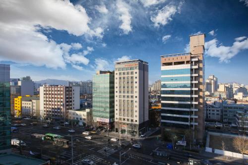 Golden City Hotel Dongdaemun, Soul