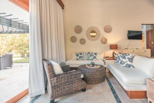 Fabulous villa with picuzzi at Green Village B843