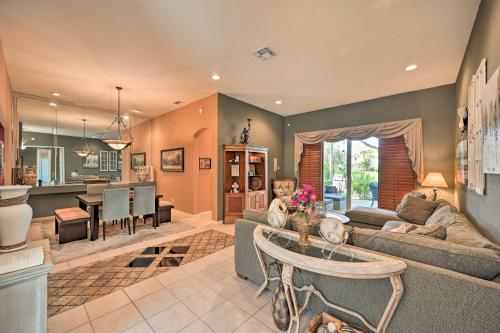 Bonita Springs Condo with Atrium and Pool in 博尼塔溫泉
