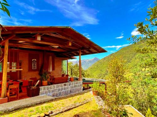 Balcony/terrace, Finca Petrona in Nanegal