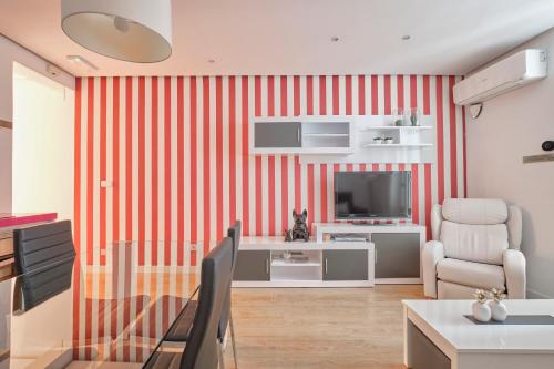 Apartamentos En Sol - image 10