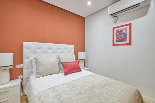 Apartamentos En Sol - image 14