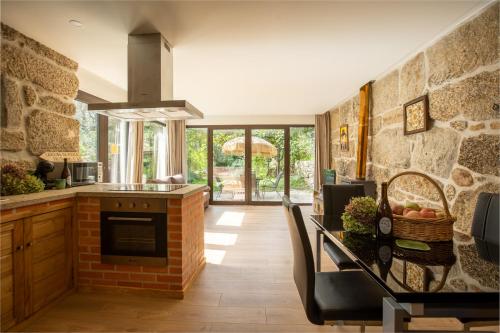 Casa da Eira "Lavoura da Bouca - Fruta Bio" in Guimaraes