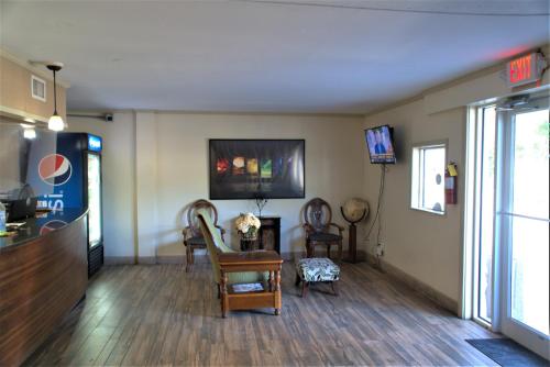 บริการและสิ่งอำนวยความสะดวก, Eastern Shore Motel in เดฟห์นี (AL)