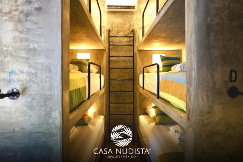 Casa Nudista - LGBT Hotel