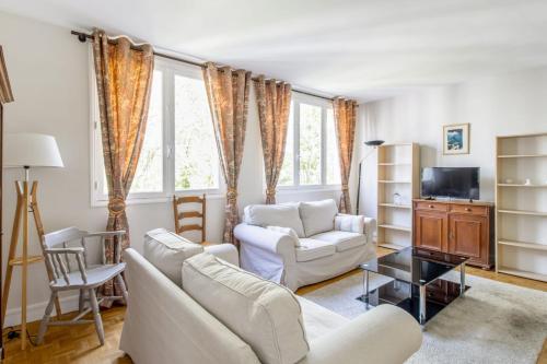 Spacious apartment near the Château de Versailles - Welkeys