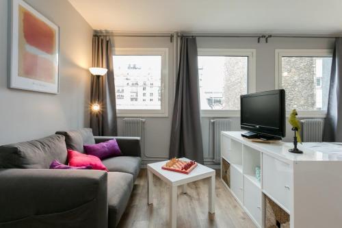 Nicely decorated modern studio near the Eiffel Tower - Paris - Welkeys