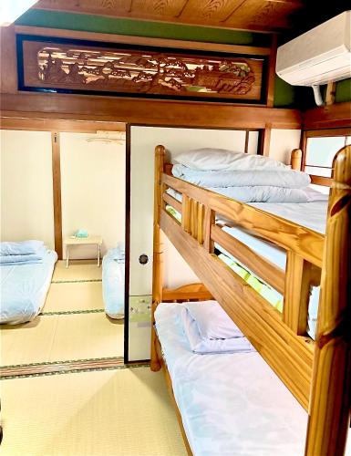Quadruple Room with Shower