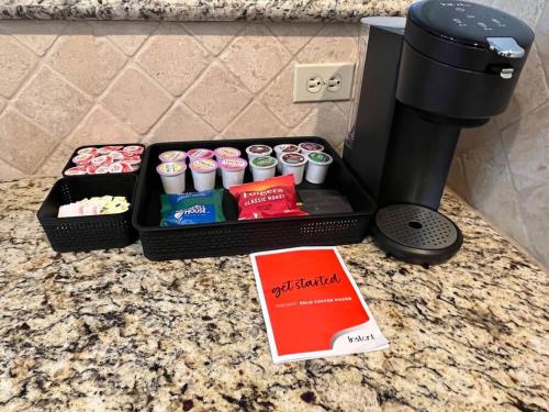 Home Away From Home-Cozy 2 BDRM Condo/Med Cntr/NRG in Houston, USA