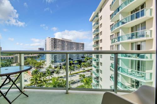 GREAT CONDO ON THE BEACH! - image 10