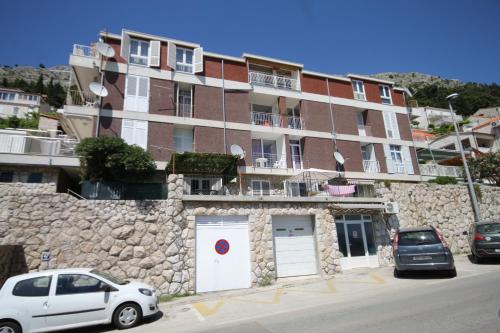 Apartments by the sea Dubrovnik - 8824 - image 6