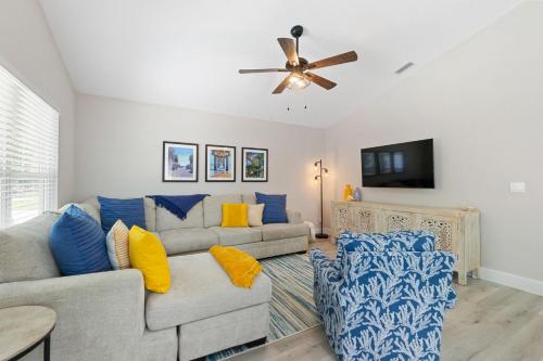 B&B Saint Augustine - SunRay Cottage - Minutes to Downtown & Beaches - Bed and Breakfast Saint Augustine