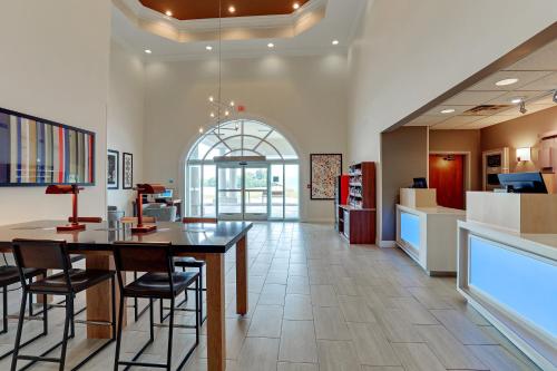 外部景觀, Holiday Inn Express Campbellsville By IHG in 坎貝爾斯威爾