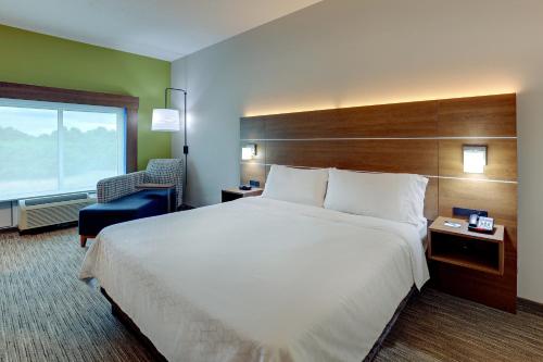 Holiday Inn Express Campbellsville, an IHG Hotel