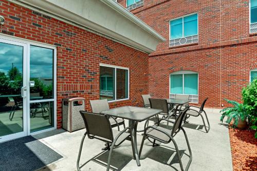 設施, Holiday Inn Express Campbellsville By IHG in 坎貝爾斯威爾